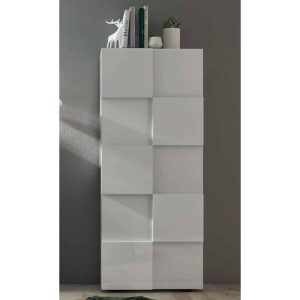 Elegante libreria bianca moderna con 8 ripiani, ideale per arredare soggiorno o ufficio con stile minimalista.