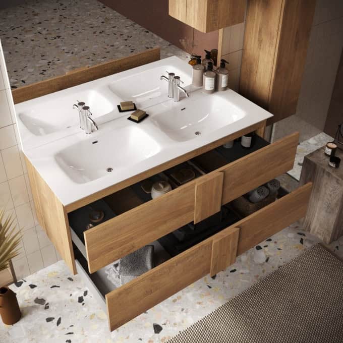 2912_222 Lavandino doppio con mobile in legno naturale e cassetti a scomparsa, arredo bagno di design di alta qualità, ideale per ambienti moderni e funzionali.
